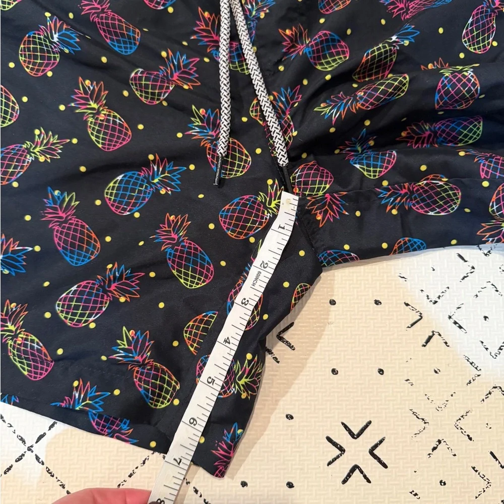 Maamgic Swim Trunks Shorts Mens M Black Pineapple‎ Print Mesh Lined